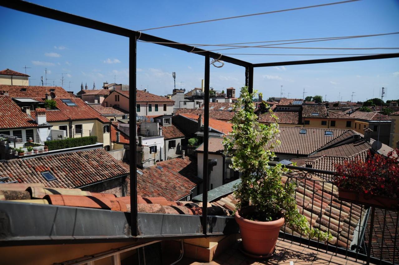 Appartamento Delle Erbe Padova Luaran gambar